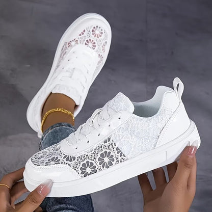 Alessa - Elegante sneakers van kant