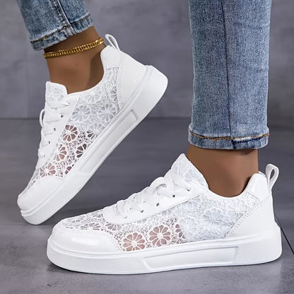 Alessa - Elegante sneakers van kant
