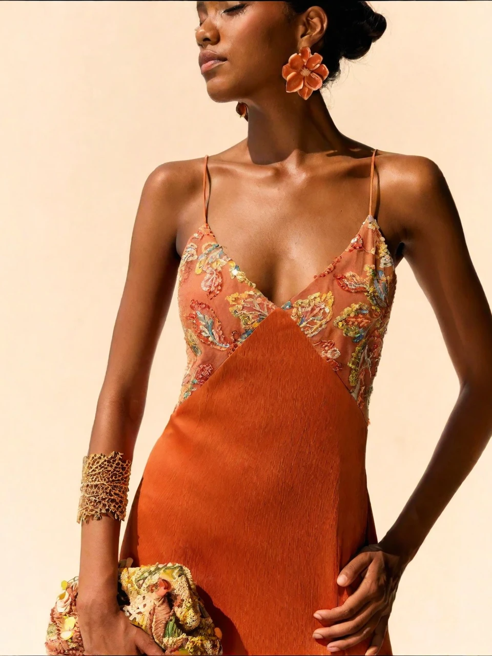 De Geleide Oranje Slip Dress