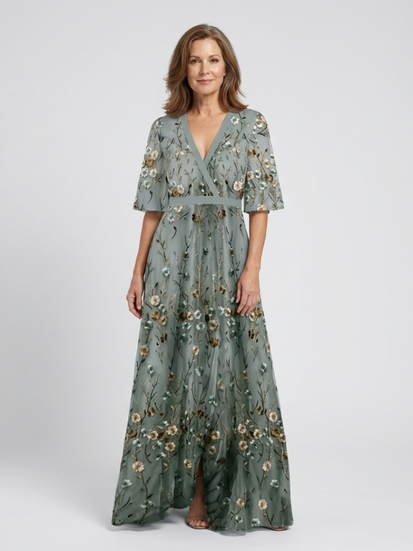 Evadne | Maxi jurk met V-hals en korte mouwen