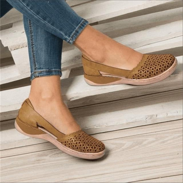 Marley | Opengewerkte mocassin met extra ruimte