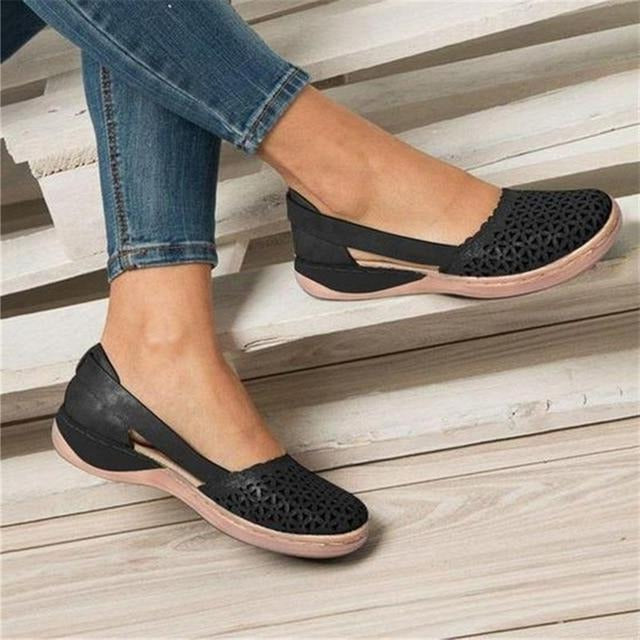 Marley | Opengewerkte mocassin met extra ruimte