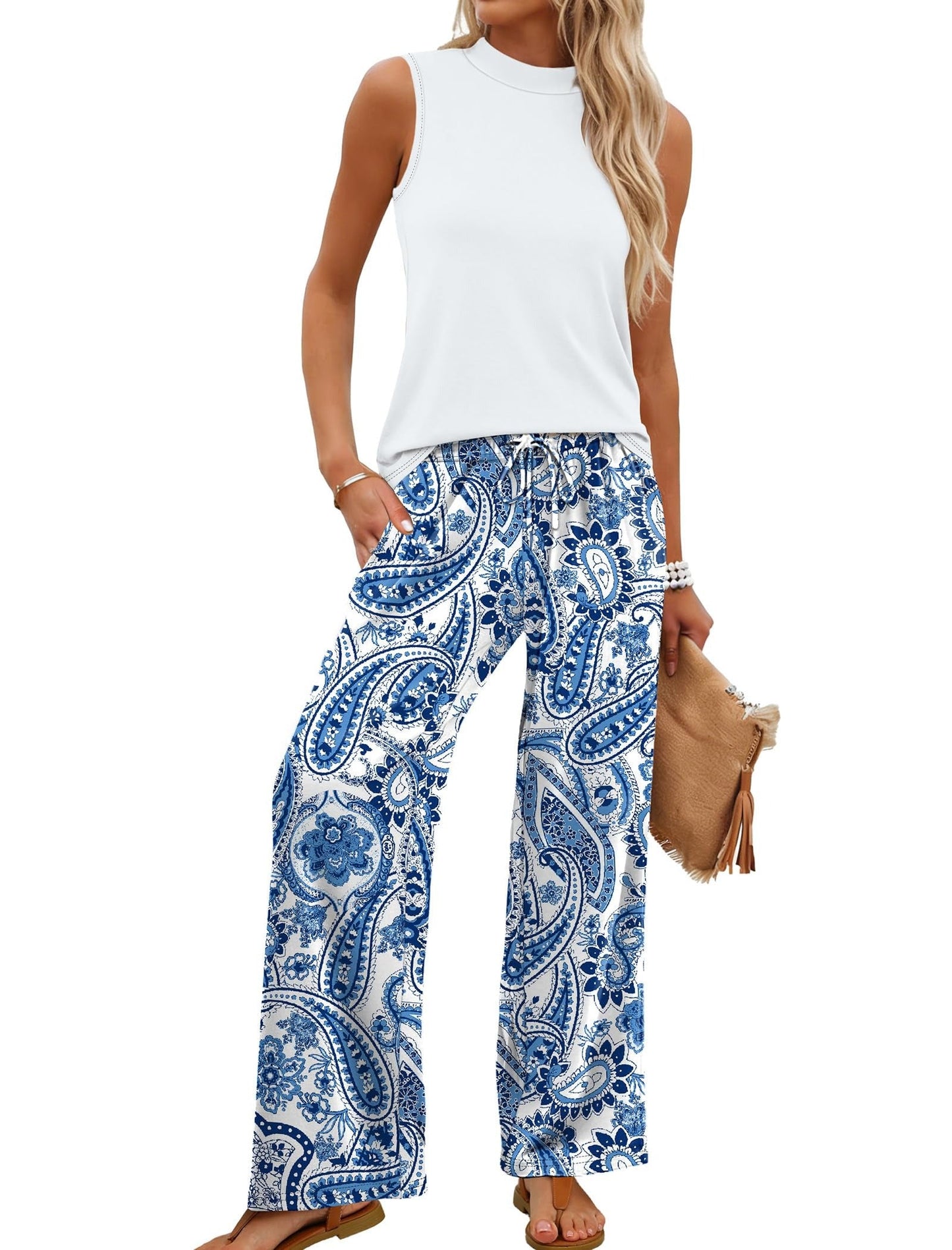 Set met een tanktop met hoge kraag en een broek met wijde pijpen en print voor dames