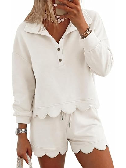 Tweedelige loungeshortset voor dames met geschulpte zoom