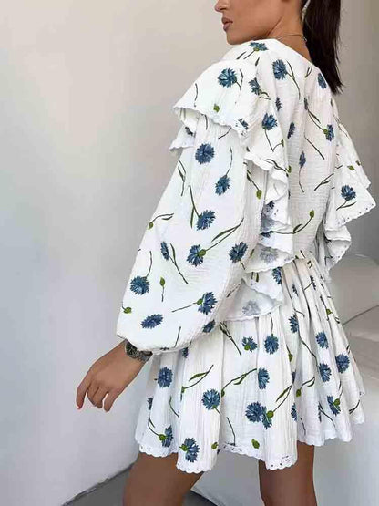 Casual tweedelige set met korte rok en ruches