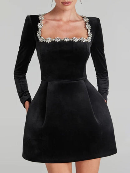 Elegante Vierkante Hals Crystal Versierde Mini Jurk