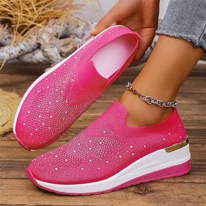 Slip-on sneakers voor dames met strasssteentjes en een vlindermotief